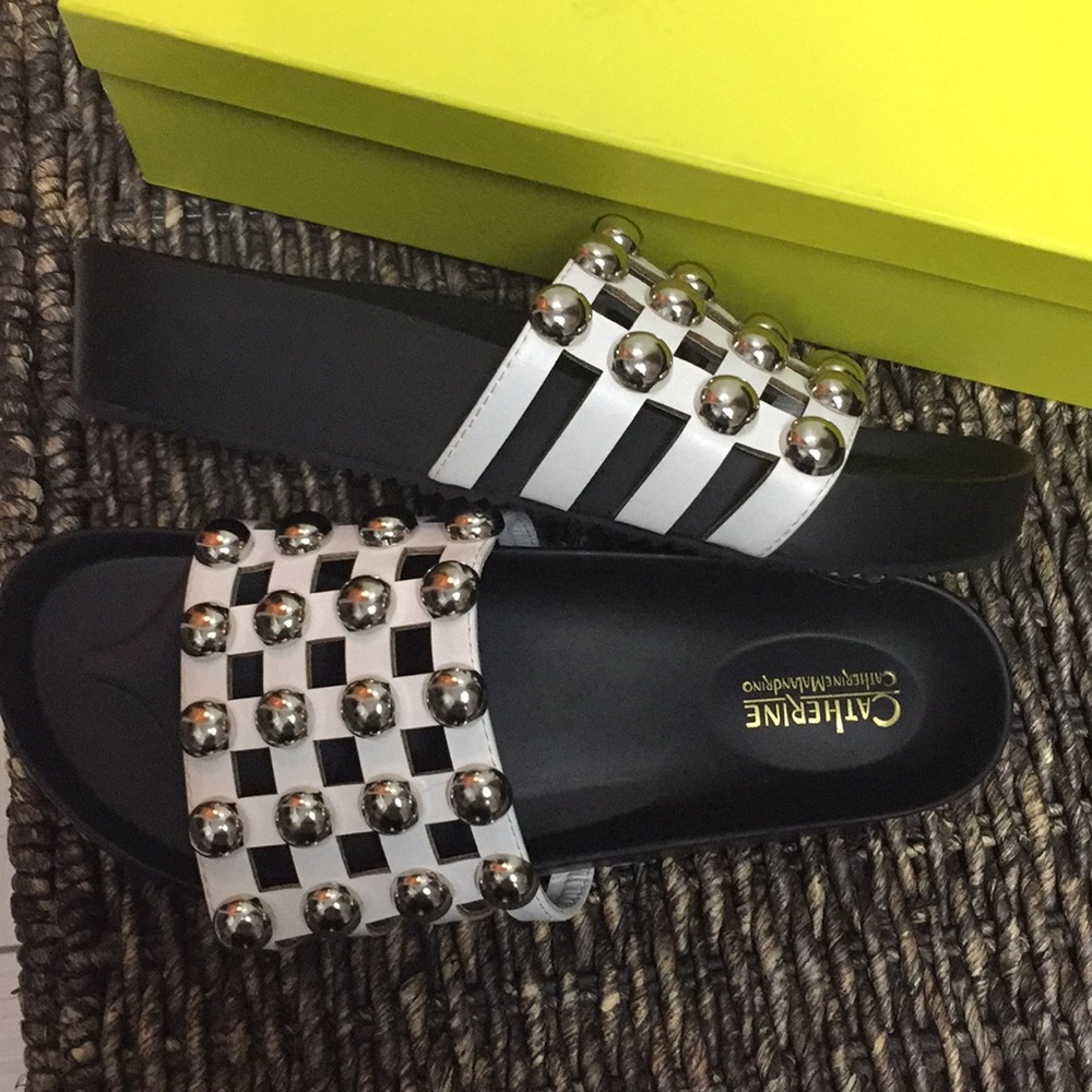 CAGED SLIDES - Picture 4 of 4